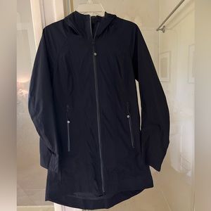 Lululemon raincoat